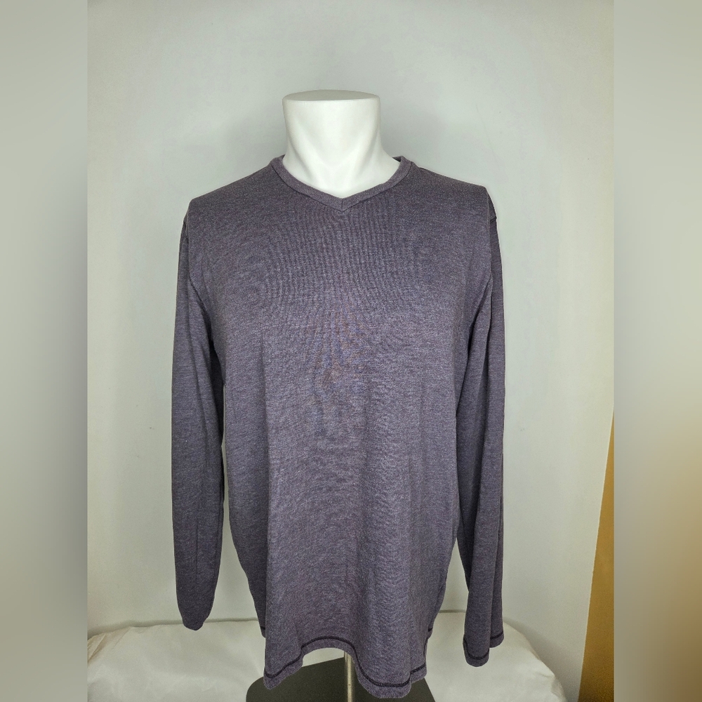 Velvet by Graham & Spencer Size L - Deep Purple/blue Long Sleeve Tshirt